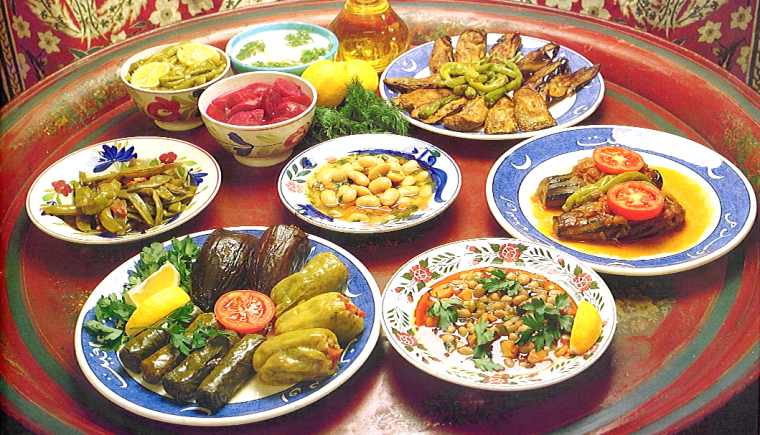 Image result for ‫صور عن أشهر الأكلات المصرية الرمضانية‬‎