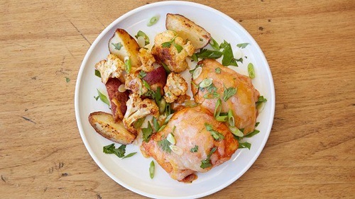 دجاج بالفرن بالبطاطس والقرنبيط