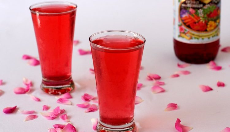  طريقة عمل الشربات المصرية Roohafza-sharbat-750x430