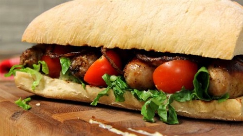  طريقة عمل سندويش النقانق السريع Food-fest-the-ultimate-sausage-sandwich.WidePlayer