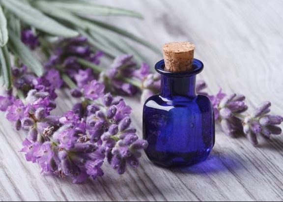 A mo sperienza cù lavanda per i capelli